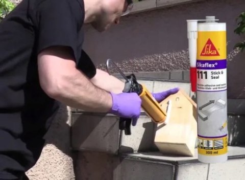 SIKA SIKAFLEX 111 STICK&SEAL BETONOWO SZARY 290 ml. SIKA SIKAFLEX 111 STICK&SEAL BETONOWO SZARY 290 ml.